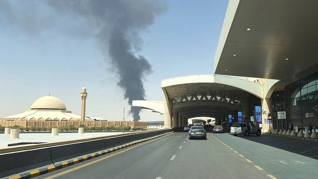 Riyadh Under Fire: Houthi Strikes and Iran’s 'Decisive War' Ultimatum