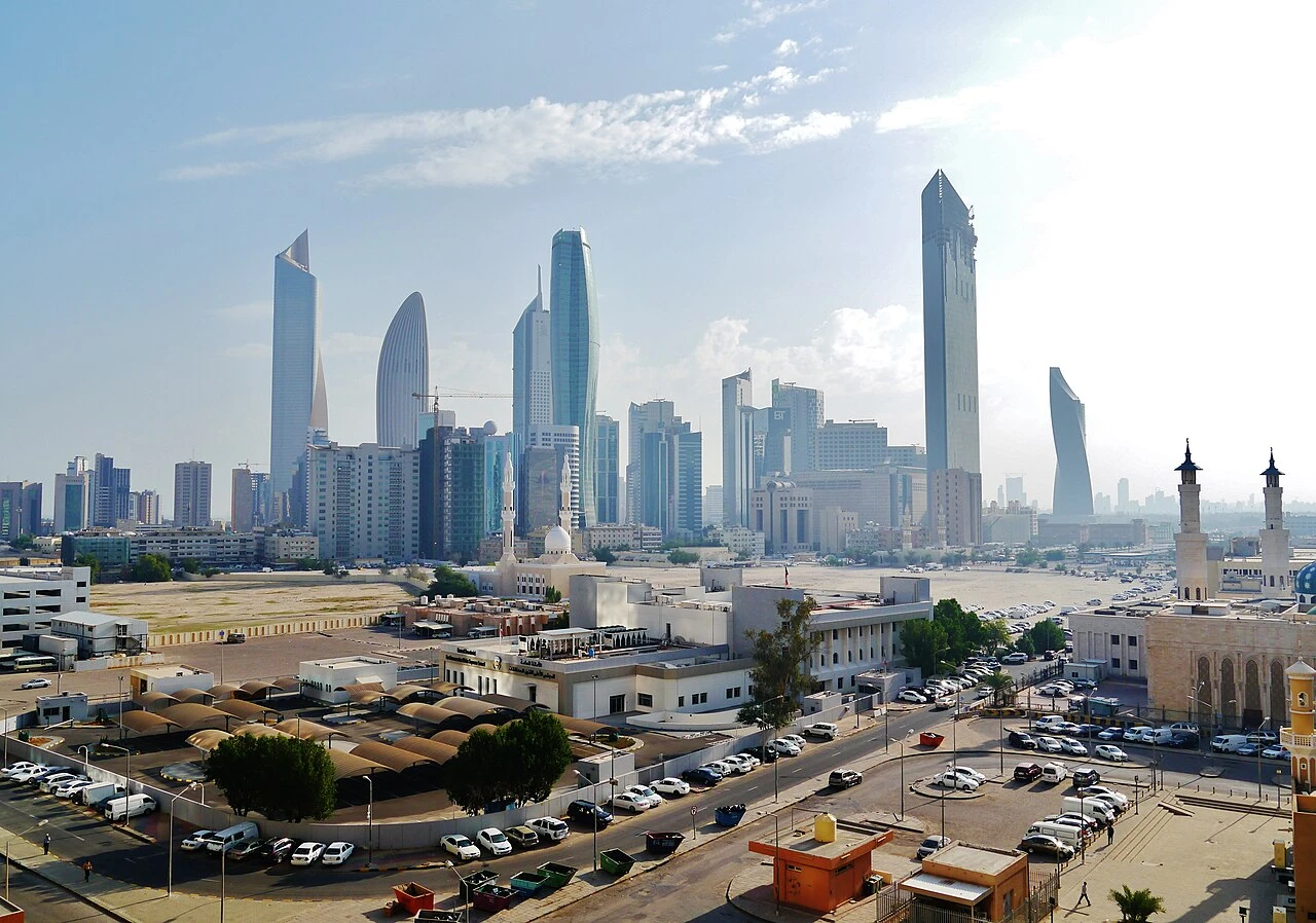 Kuwait Ends Automatic Visa and Leave Permit Extensions