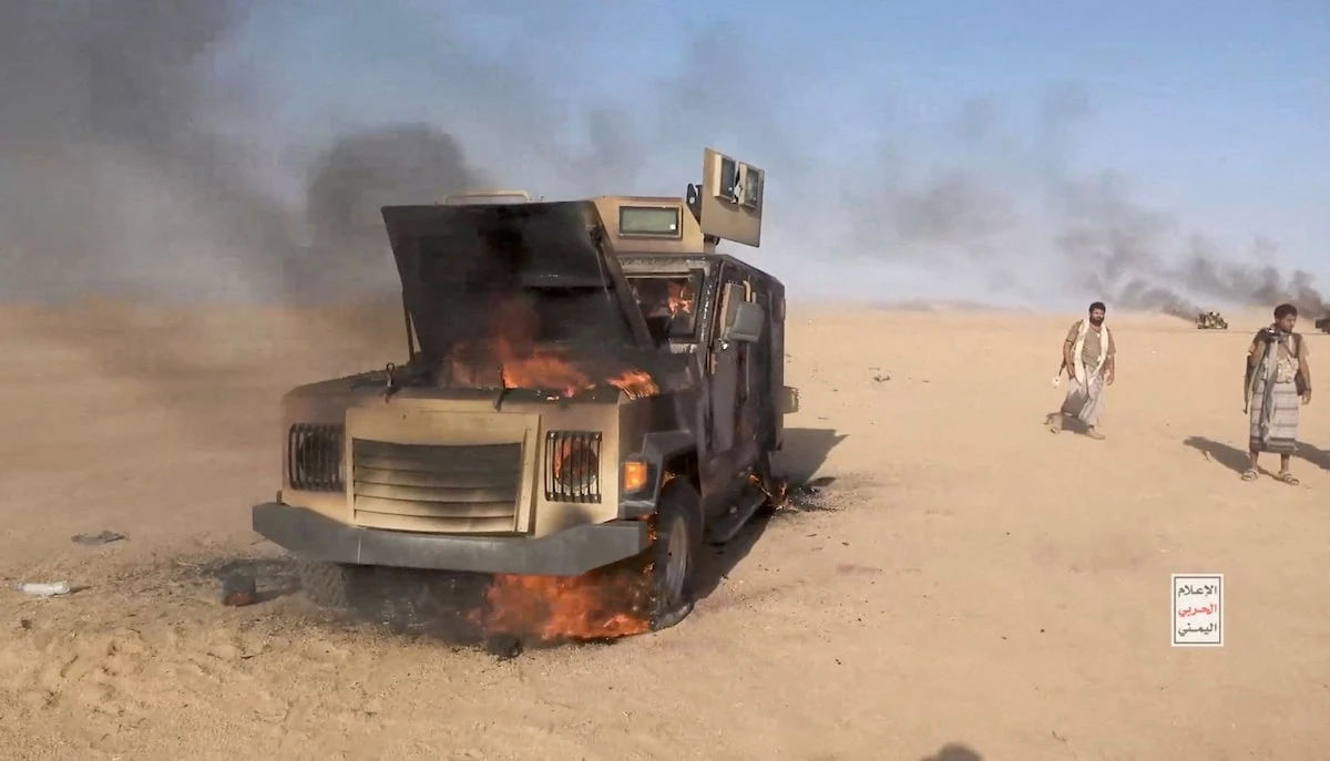Saudi Air Defenses Thwart Houthi Missile Strike on Critical Oil Hubs