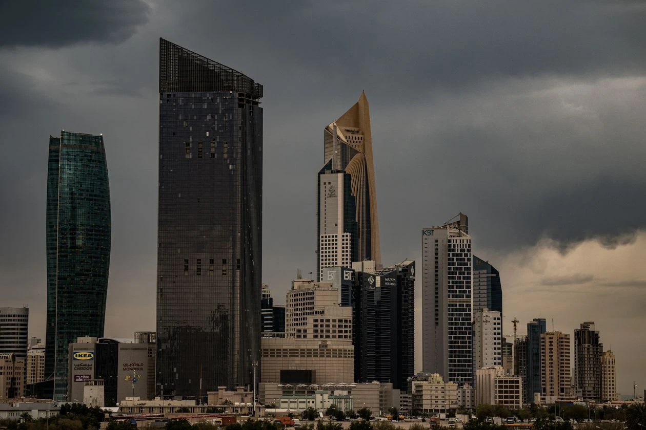 Kuwait to Mandate Electronic Wage Protection: No More Late Salaries by 2026