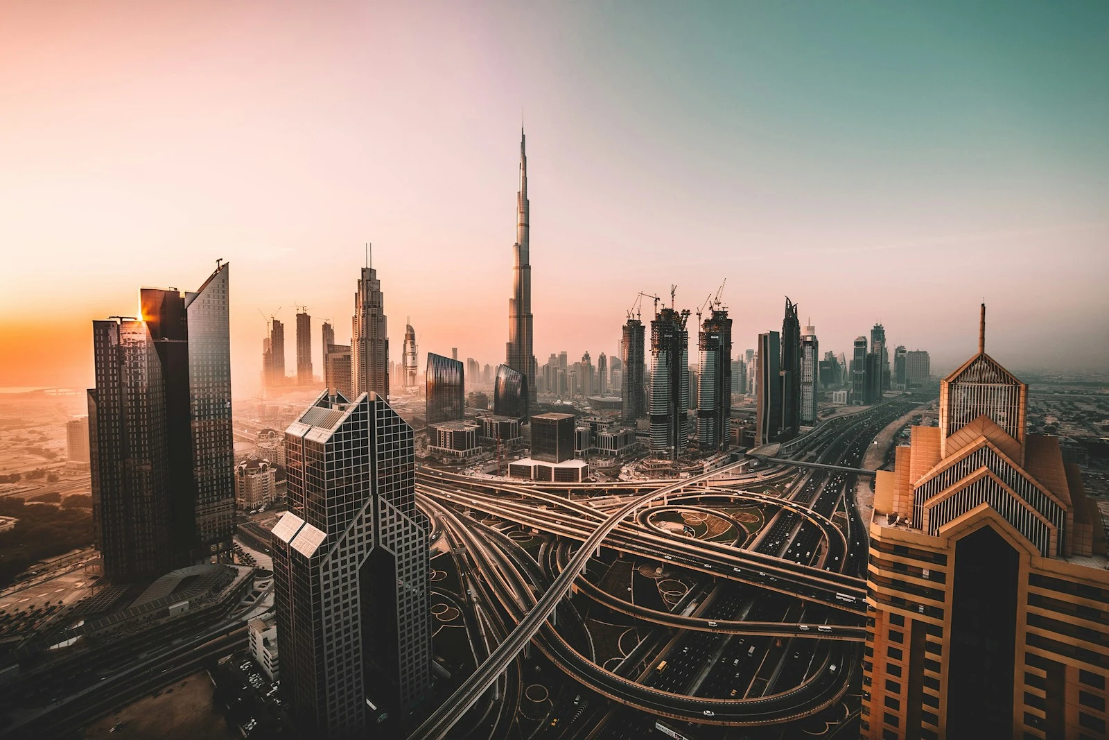 Dubai Migrant Workers Office to Accept Card Payments for Contracts