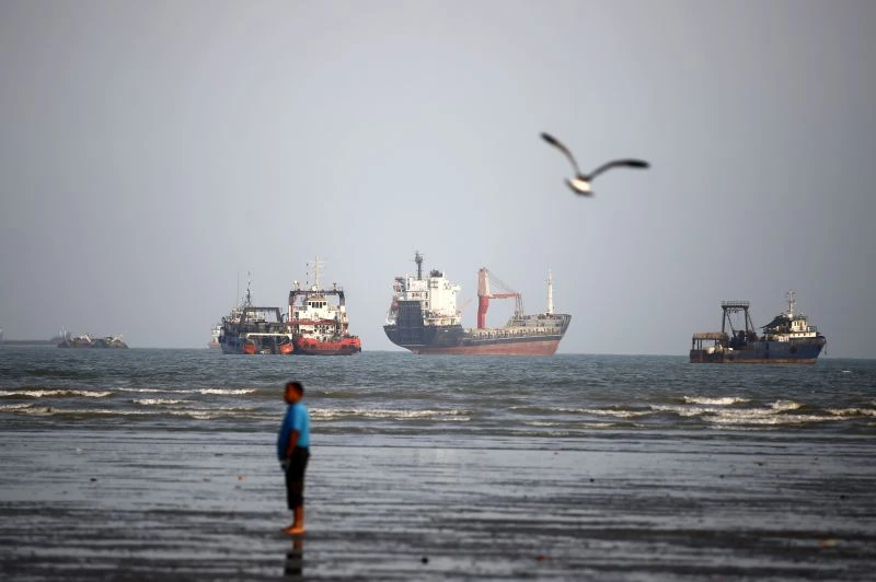 Iranian Sailor Killed in Strait of Hormuz Strike As Regional Tensions Rise
