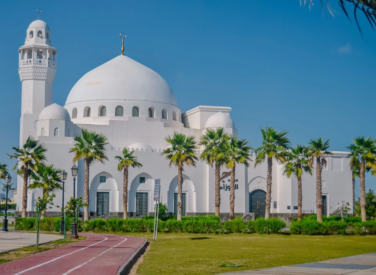 Kuwait Banks Impose Strict Loan Rules For Expat Workers