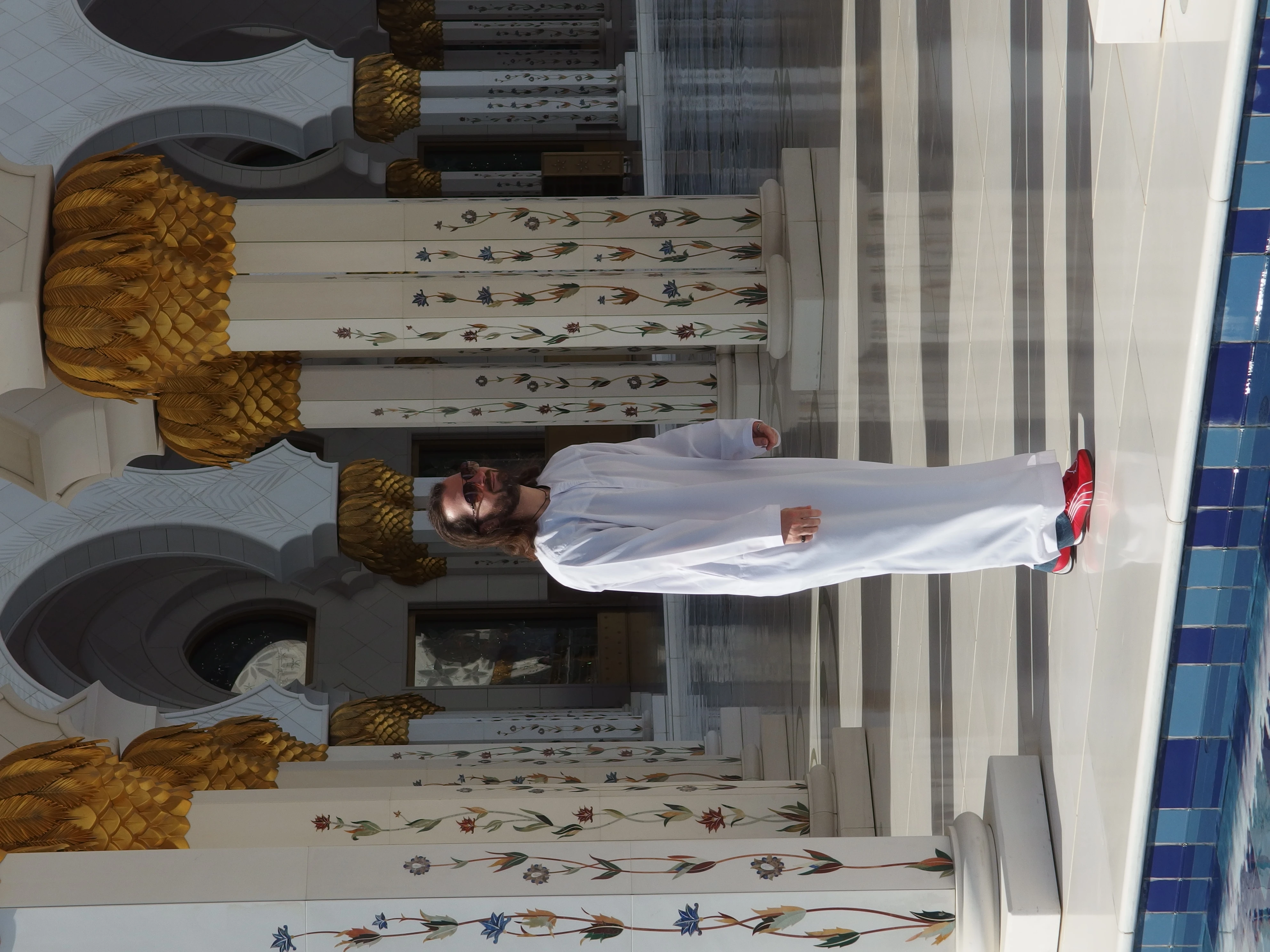 Abu Dhabi Sheikh Zayed Grand Mosque New Entry Fees Explained