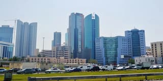Bahrain Mandates Health Insurance for Family Visas